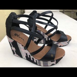 Volcom wedge size 7